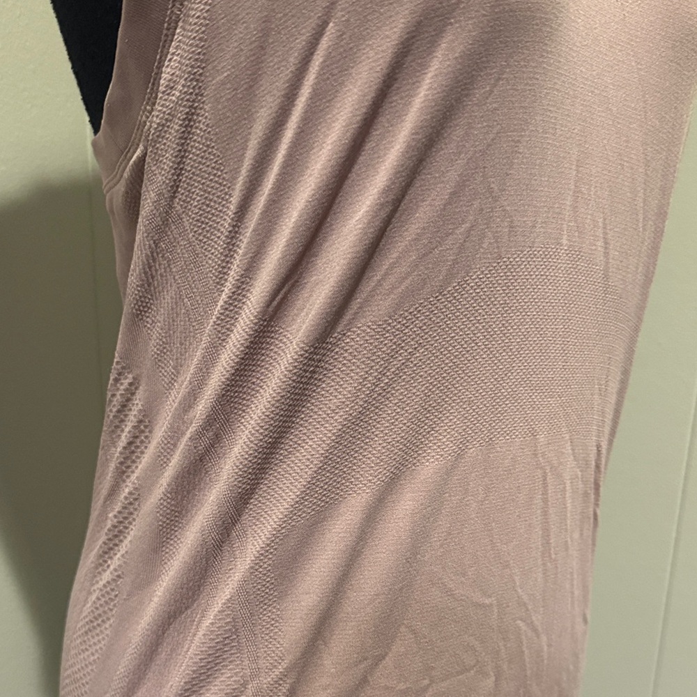 B19 Athleta Workout Yoga Running Outdoor Blush Pink Tank Top - Picture 4 of 5